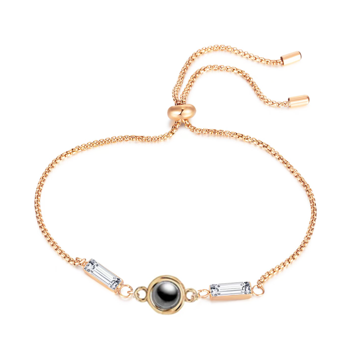 צמיד פנינה עם אבני זירקון ותמונה מוצפנת